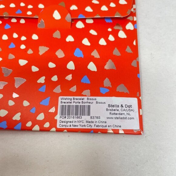 Stella & Dot Wishing Bracelet Sending Kisses Lips‎ Silver-Tone New Gift - Picture 2 of 6